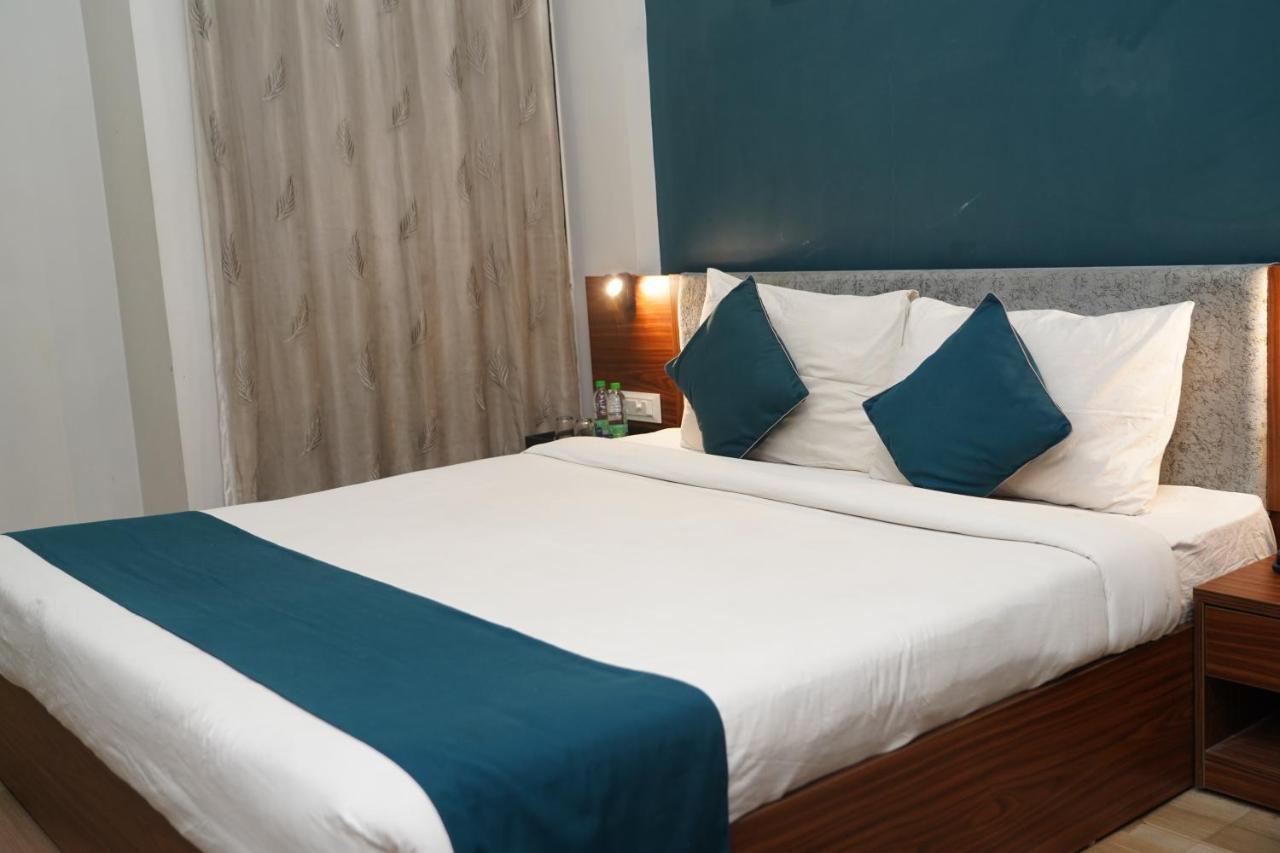 Hotel Ballfin Indore Ιντόρ Εξωτερικό φωτογραφία