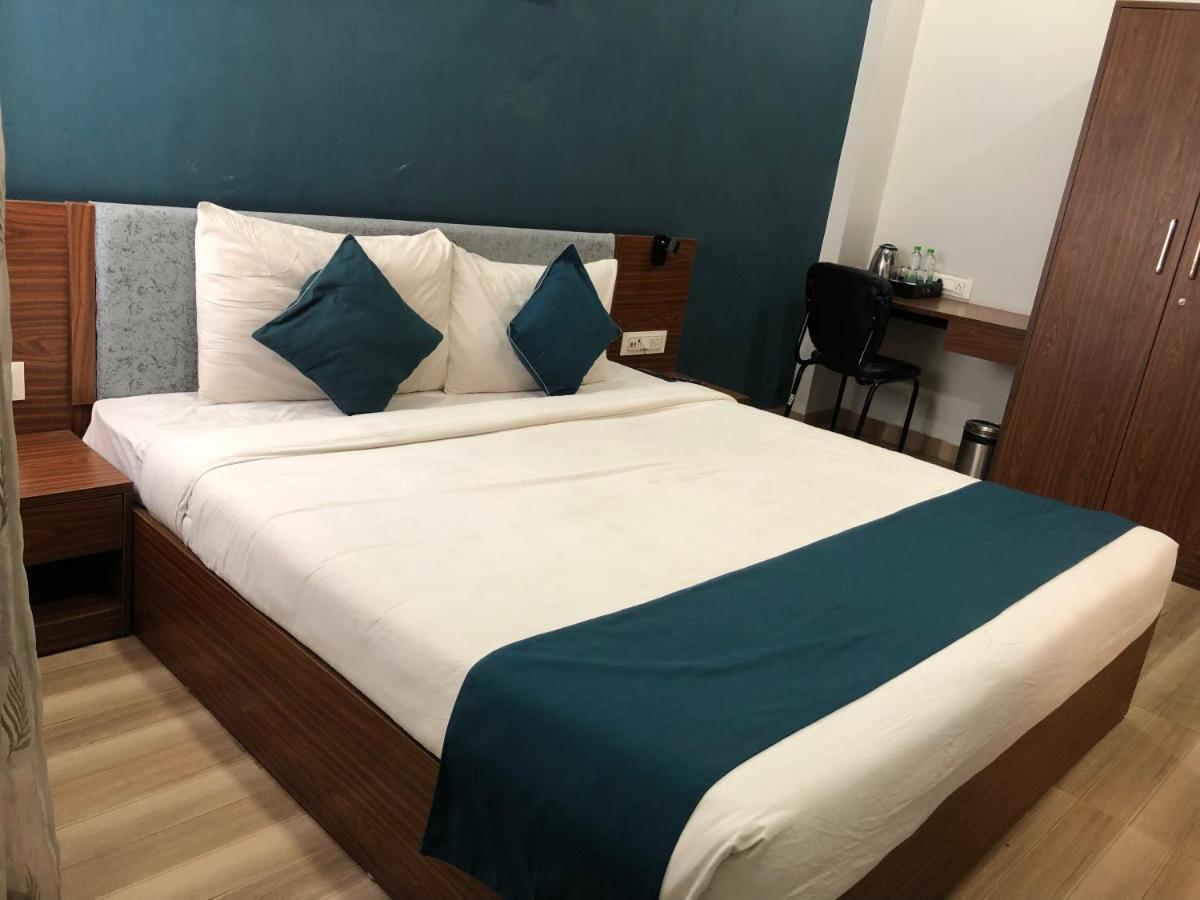 Hotel Ballfin Indore Ιντόρ Εξωτερικό φωτογραφία