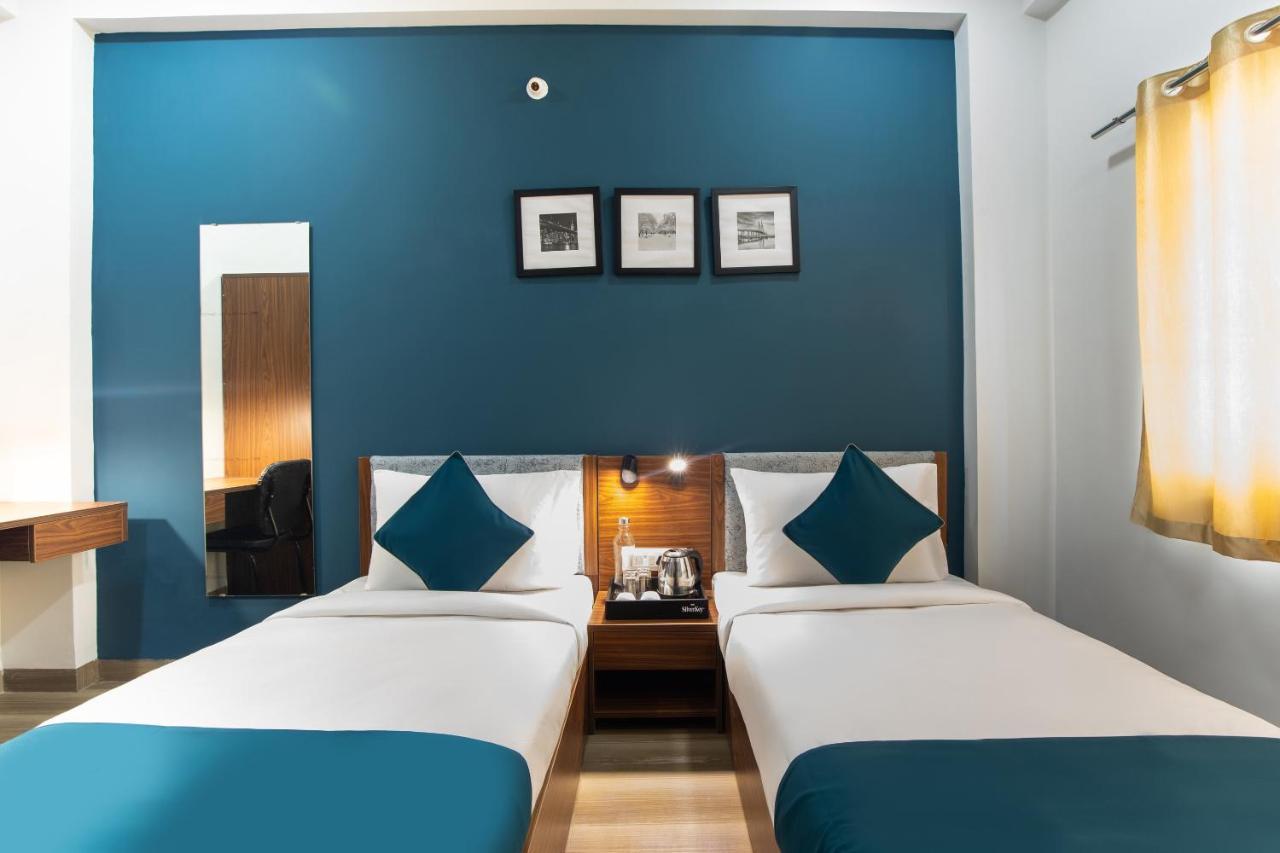 Hotel Ballfin Indore Ιντόρ Εξωτερικό φωτογραφία